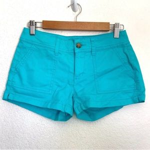Short corduroy shorts size 3 in light blue